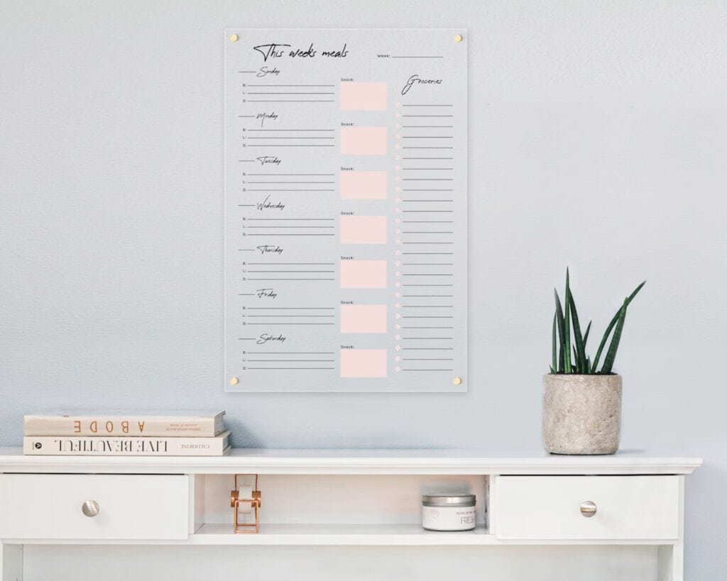 A personalized acrylic meal planner